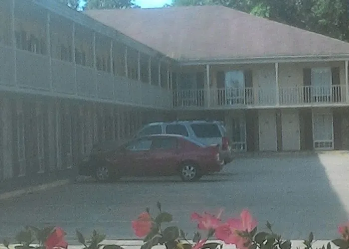 Hotel Plantation Lafayette